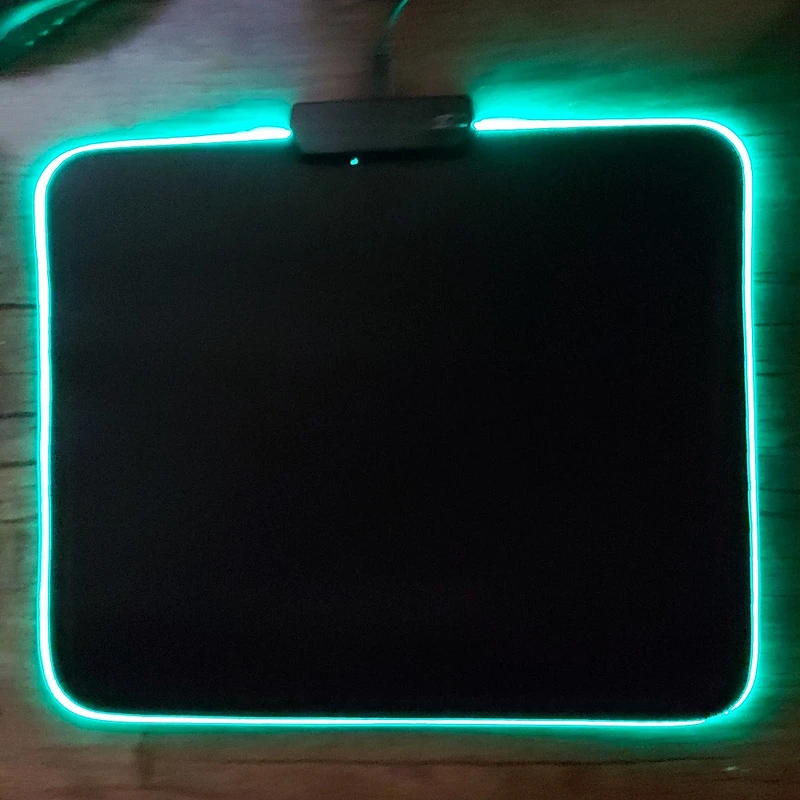 ماوس پد مخصوص بازی مدل GLOWING CooL RGB